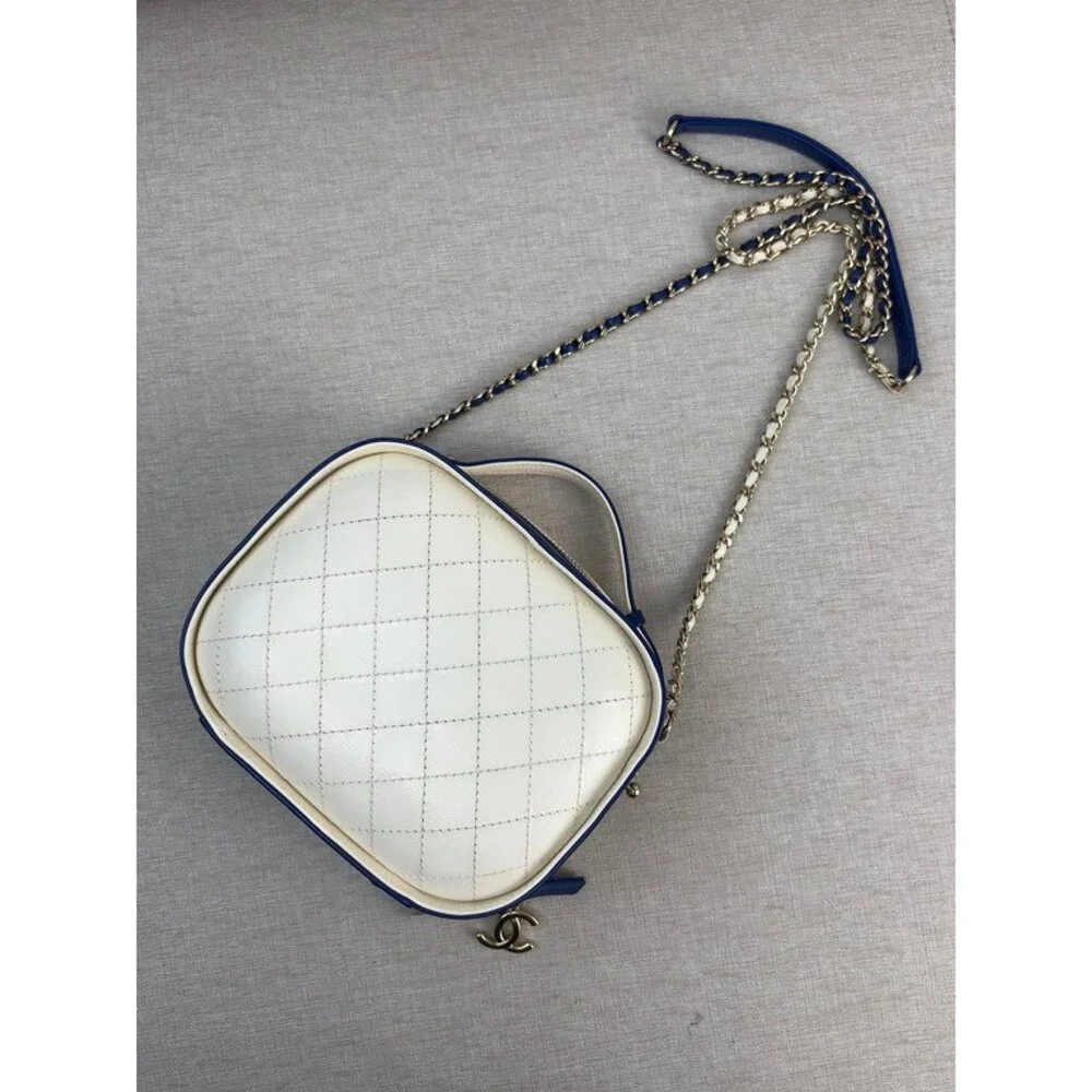 CHANEL Blue and White Lambskin Two Tone Vanity Case Bag SHW